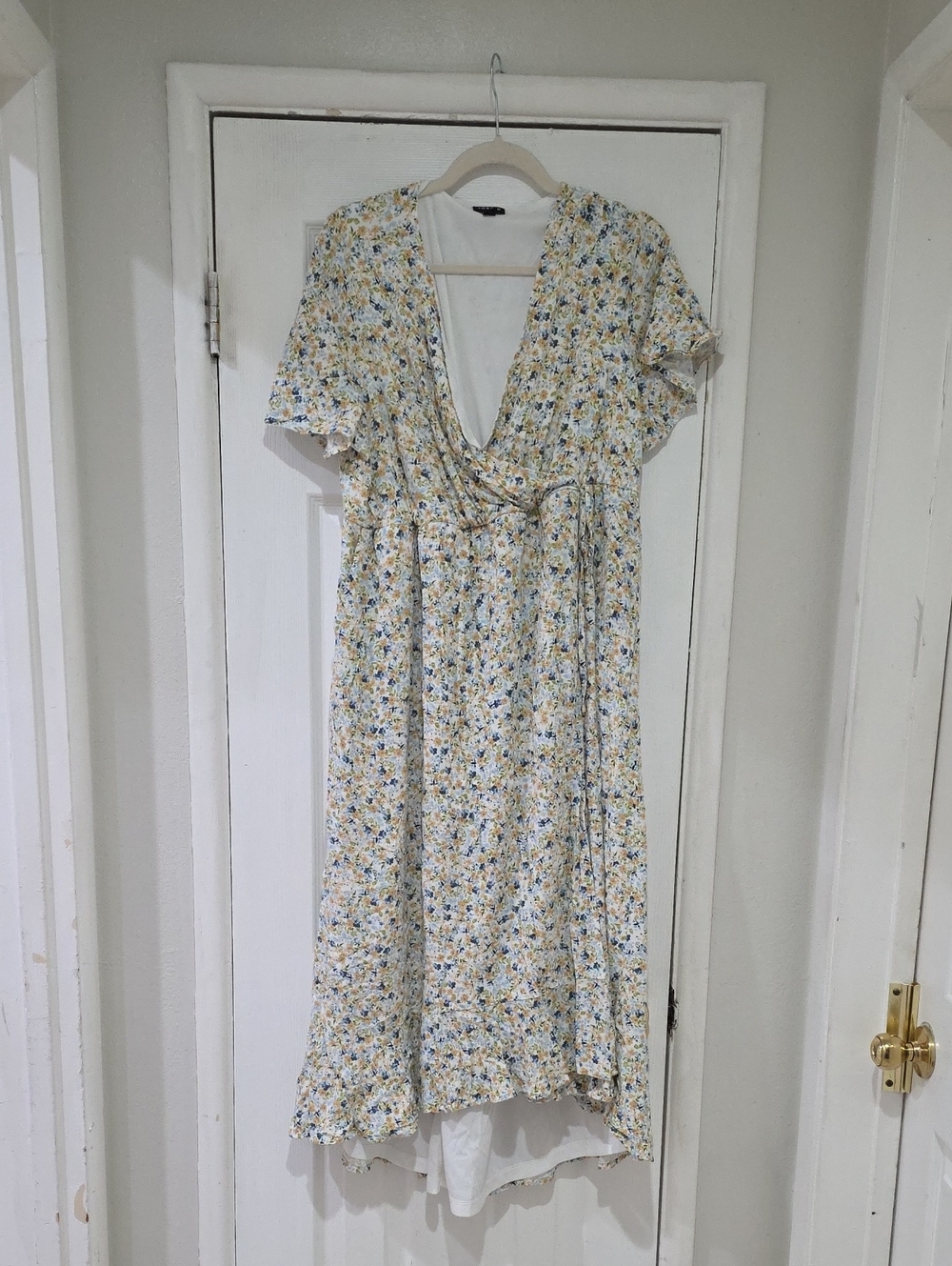 torrid White Midi Dress with Yellow and Blue Floral Print